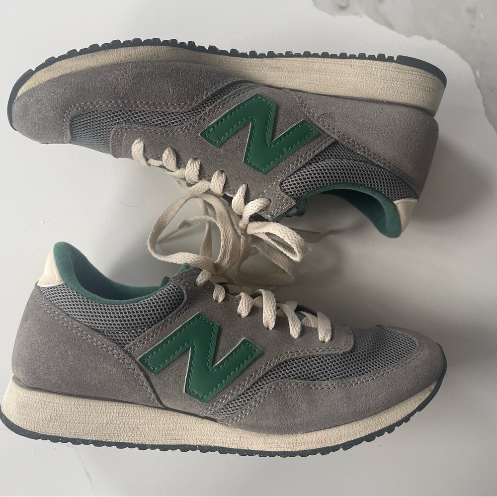 NEW BALANCE | 620 Sneakers | Size 36 EU, Gray and Green